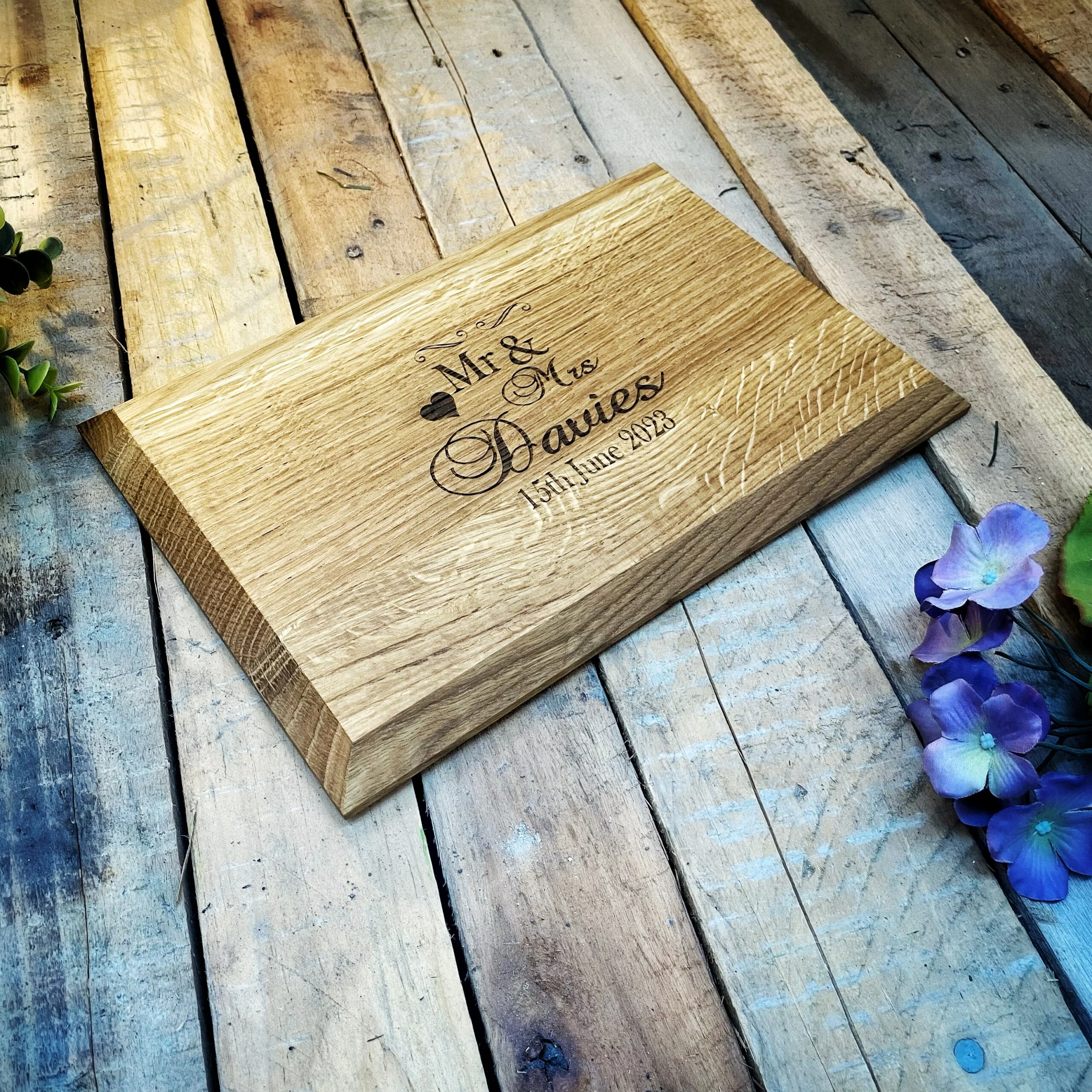 Personalised_Solid_Oak_Board